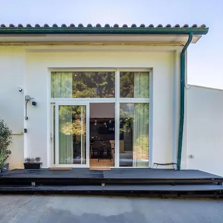 Sunny With Private Pool In Nazare Casa de Férias *